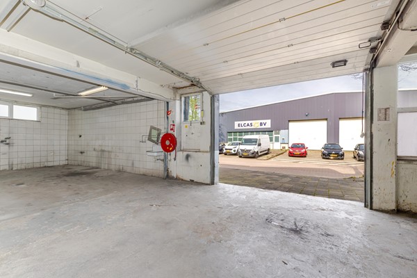 Medium property photo - Loetestraat 2, 3044 AX Rotterdam
